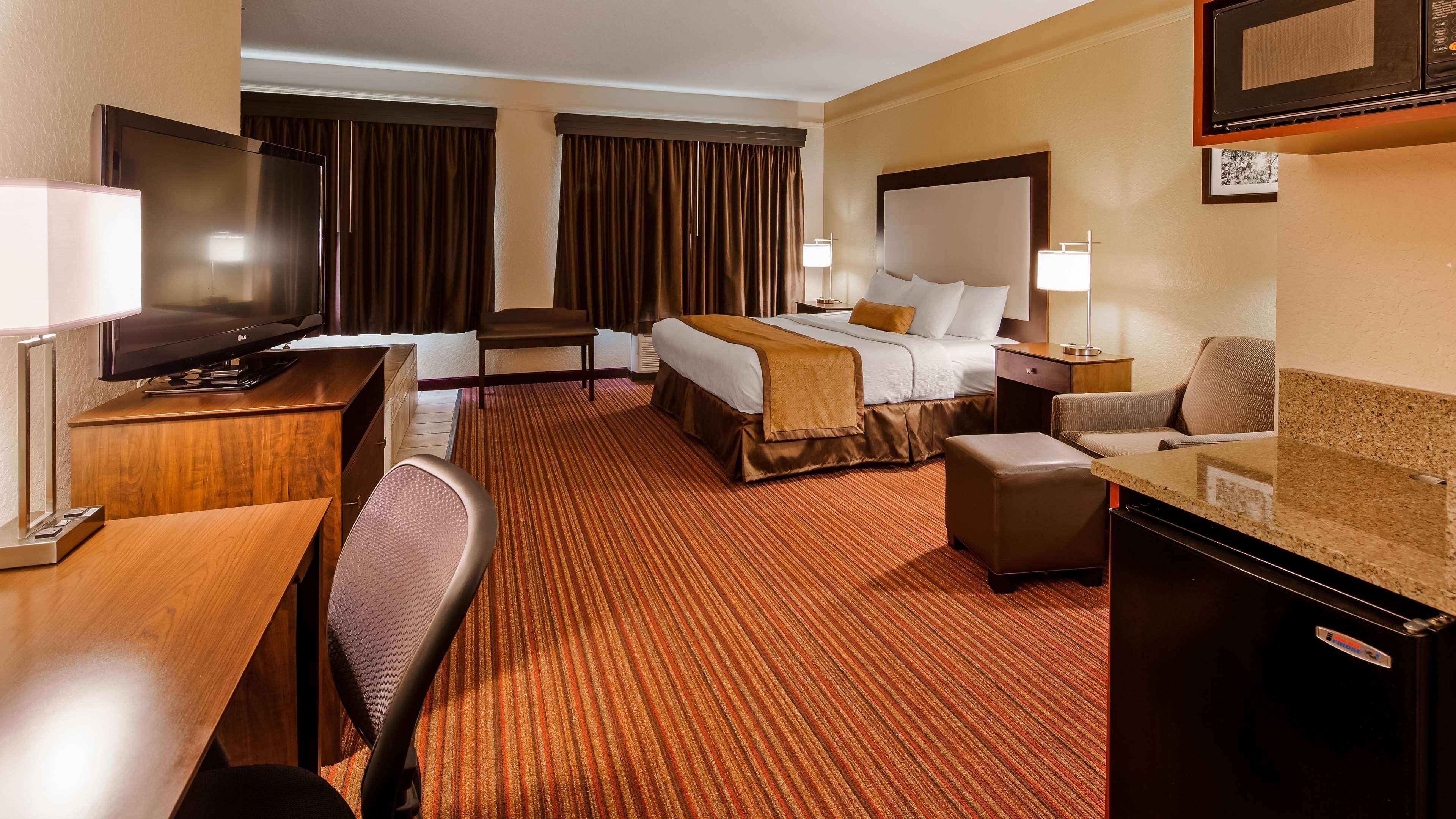 Best Western Plus Strawberry Inn & Suites Knoxville Exteriör bild