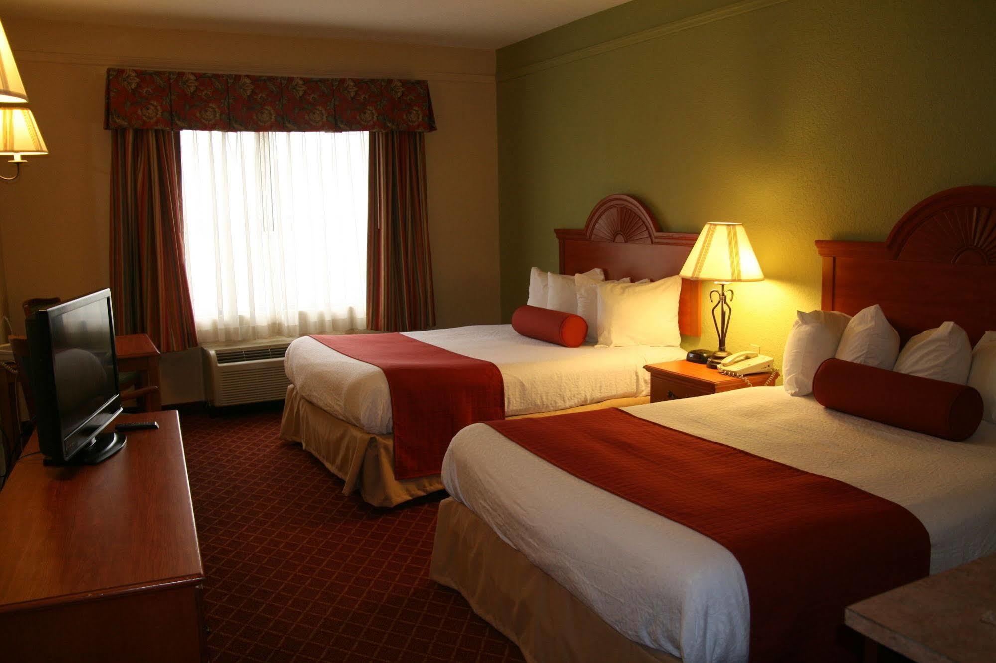 Best Western Plus Strawberry Inn & Suites Knoxville Exteriör bild