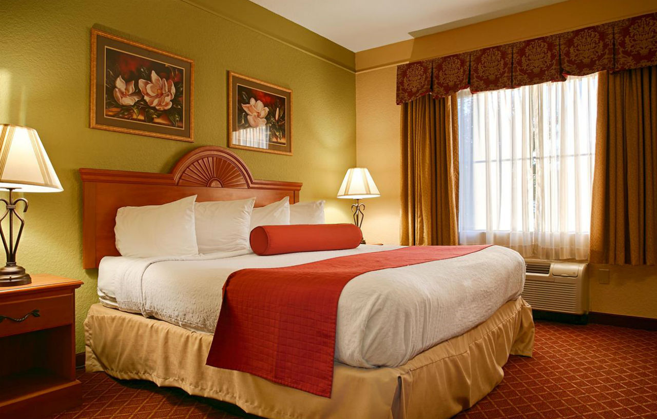 Best Western Plus Strawberry Inn & Suites Knoxville Exteriör bild